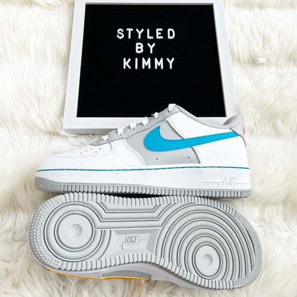 NIKE AIR FORCE 1 Sneakers Shoes AF1 New Shoe - Picture 3 of 6